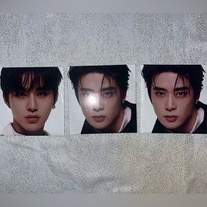 NCT 127 - The 5th Album “Fact Check” (Poster Ver.) Jungwoo and Jaehyun bundle